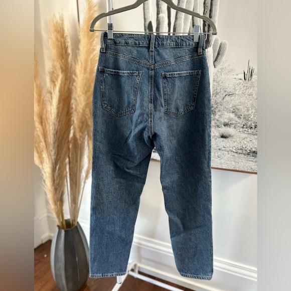 Claudia Jeans from Dynamite. Soft, high waisted, mom fit jeans in size 26 - Picture 9 of 10